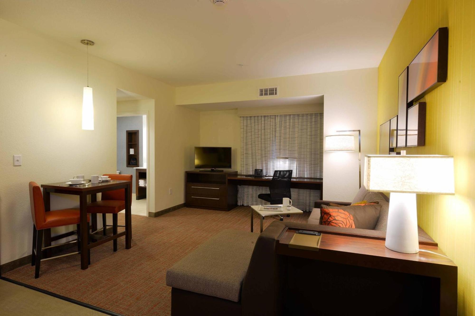 Residence Inn By Marriott Omaha Aksarben Village Esterno foto